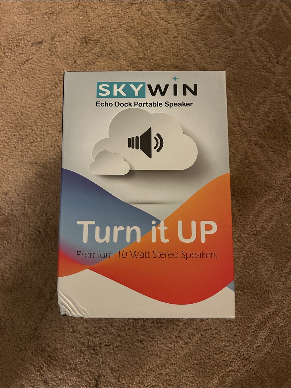 Turn it UP Echo Dock Portable Speaker - White